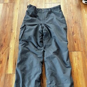 Under Armour Storm3 Cold Gear Cargo Pants Women’s Size 8 Work Pockets